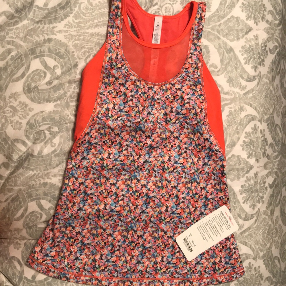 NWT lululemon Mesh With Me Tank - size 6